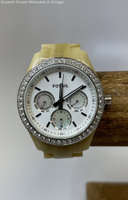 Fossil Stella Model ES2455 MOP Wristwatch 61.7g