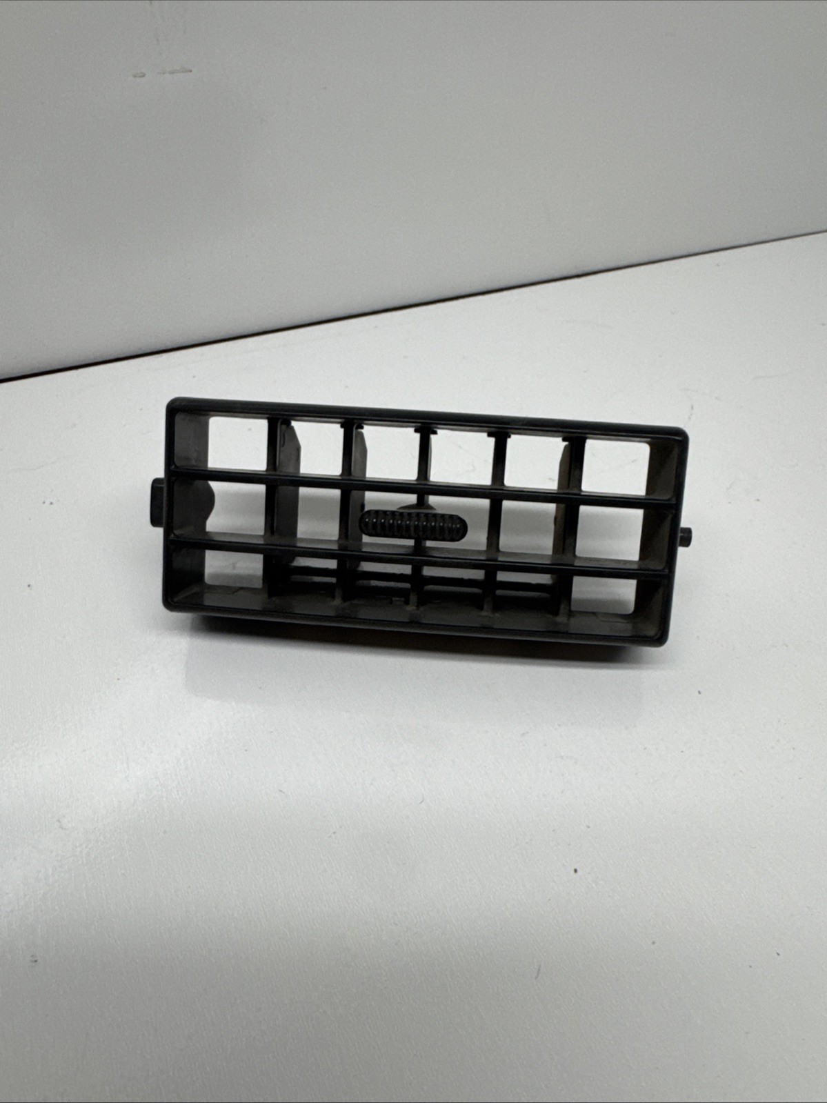 Nissan Genuine Pathfinder Vent Grille HVAC 1987-1992 OEM*