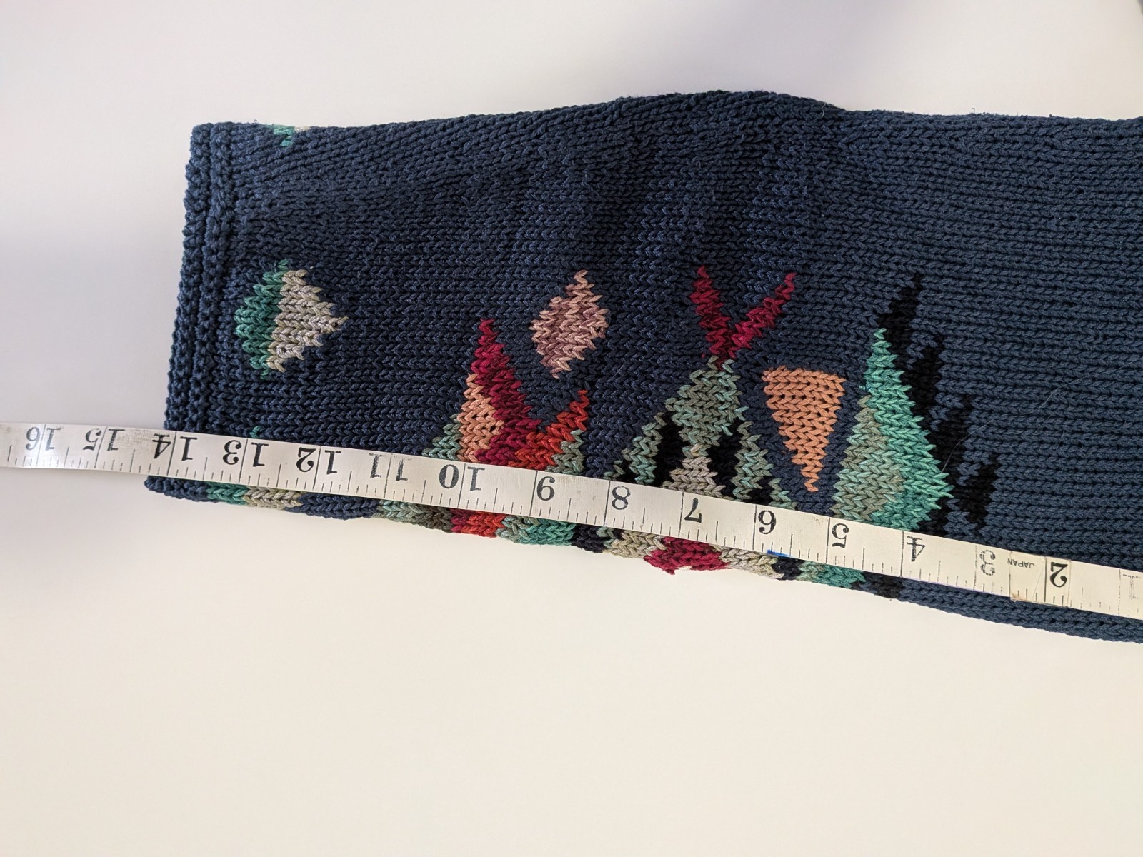 Dramatic, geometric Peruvian Connection Pima Pull… - image 5