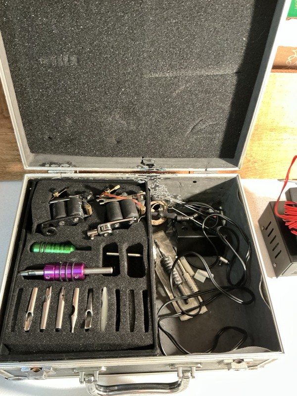 Tattoo Machine and Equipment Set Tattoo Power Supply Foot Pedal