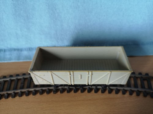Jouef For Playcraft HO Gauge 2x 22T Tube Wagons & 1x 13T Flat Wagon Good Cond. - Picture 3 of 14