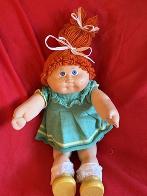 Cabbage Patch Kids Puppe HM 3 Sommersprossen Jesmar 85 rote Haare blaue Augen Original Kleid 