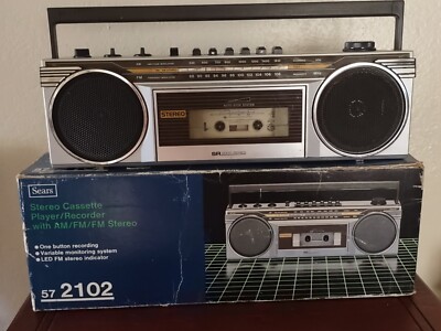 Neighbord Mini Boombox 廃盤モデル 美品 付属品未使用 Vintage Mini Boombox Cassette Radio Sears Roebuck SR 2000 Model