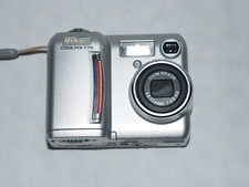 Nikon Coolpix 775 testata