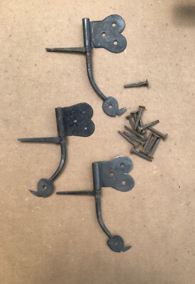 OUTSTANDING Lot of (3) NEW Heart-shaped, Blacksmith made Flag Cabinet Hinges RH