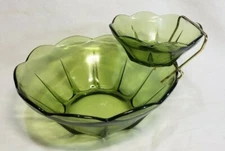 Anchor Hocking Avocado Green Glass 3 Piece Chip and Dip Set in Box 