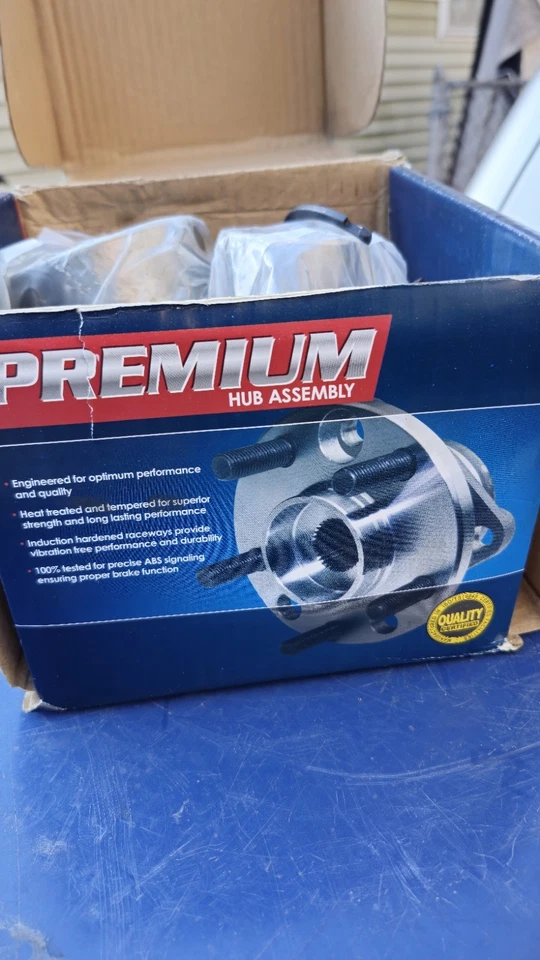 01-05 Cojinete y buje de rueda trasera Lexus IS300 Foto 4 de 4