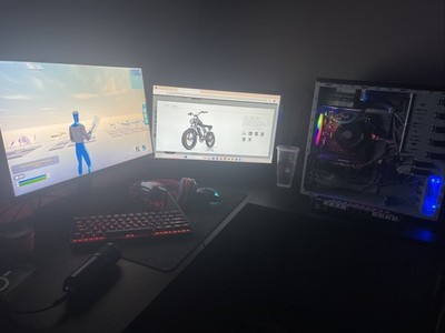 Used Full Gaming PC Setup PC, Monitor, Keyboard, Headphones, Mouse