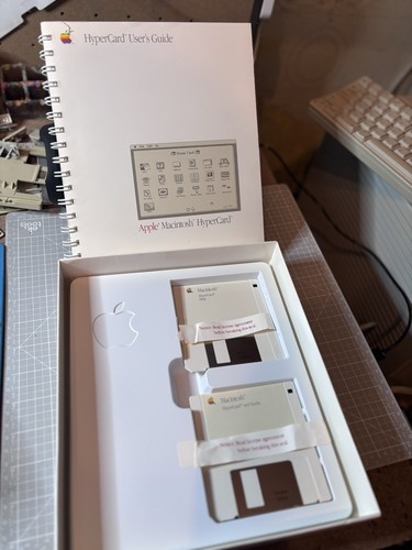 Apple HyperCard In Box w/ Disks And Manual - Afbeelding 3 van 3