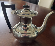 Viners Of Sheffield Silver Plate Coffee Pot By Sheffield Silver Co  E.P.N.S A1