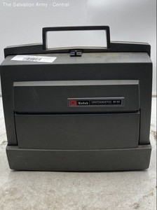 Vintage Kodak Instamatic M80 Black Super 8 Movie Projector w/Hard Case