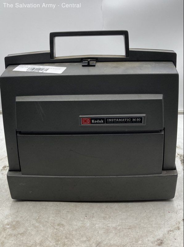 Vintage Kodak Instamatic M80 Black Super 8 Movie Projector w/Hard Case