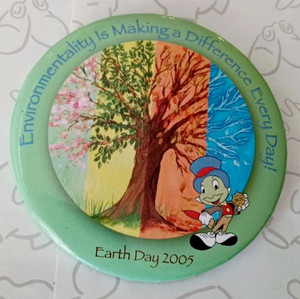 Jiminy Cricket Earth Day 2005 Environmentality Pinocchio Disney Pin Button 38330
