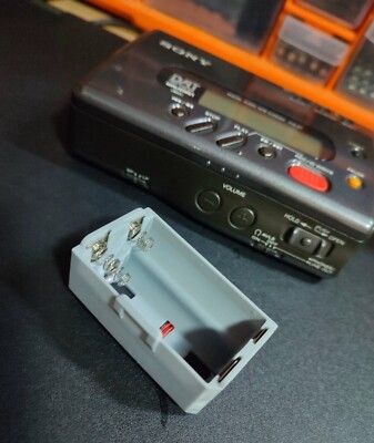 SONY DAT TCD-D8＋ACアダプター＋ケース＋おまけ $_57.JPG?set_id=880000500F