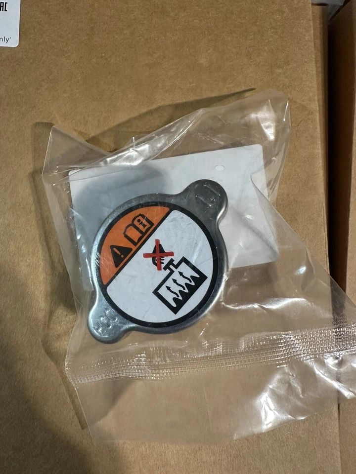 Genuine Radiator Cap Assy for 13-18 Hyundai Azera Elantra Equus Santa Fe Sonata - Image 2 of 4