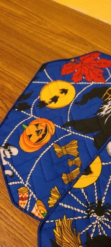 Vintage Halloween Fabric Placemats Witch Pumpkin Ghost 2 Piece Set Quilted NOS - 第 5/9 張圖片