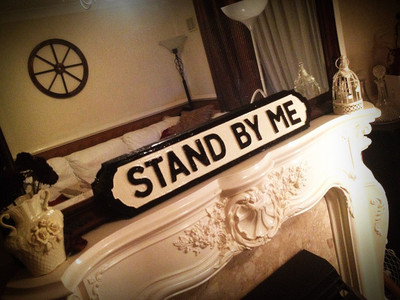Ben E King inspiriert Stand By Me Holz Vintage Straßenschild Musik Text Straßenschild