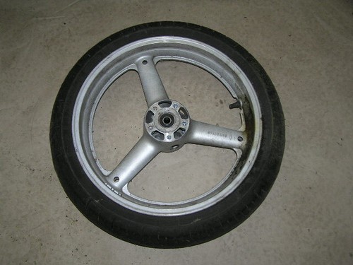 SUZUKI GSX 600F Typ AJ Vorderrad front wheel - Bild 1 von 2