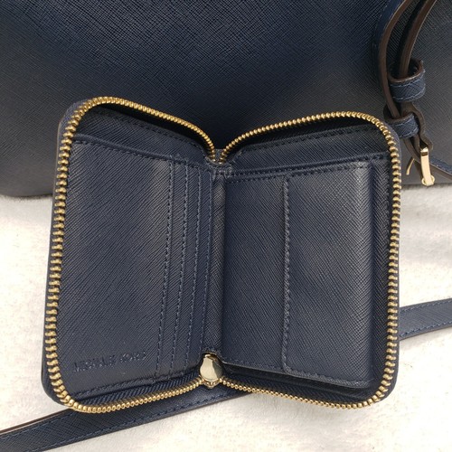 MICHAEL KORS Jet Set Travel Large Leather Tote Crossbody 3 Compartment W/ Wallet - Picture 6 of 11