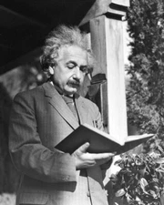 Genius Inventer ALBERT EINSTEIN Glossy 8x10 Photo Nobel Prize in Physics Print