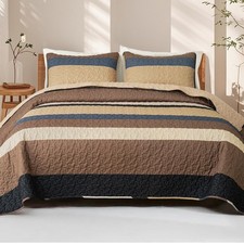 King Size Reversible Quilt Set - Lightweight Boho Striped Bedspread with 2 Pillo