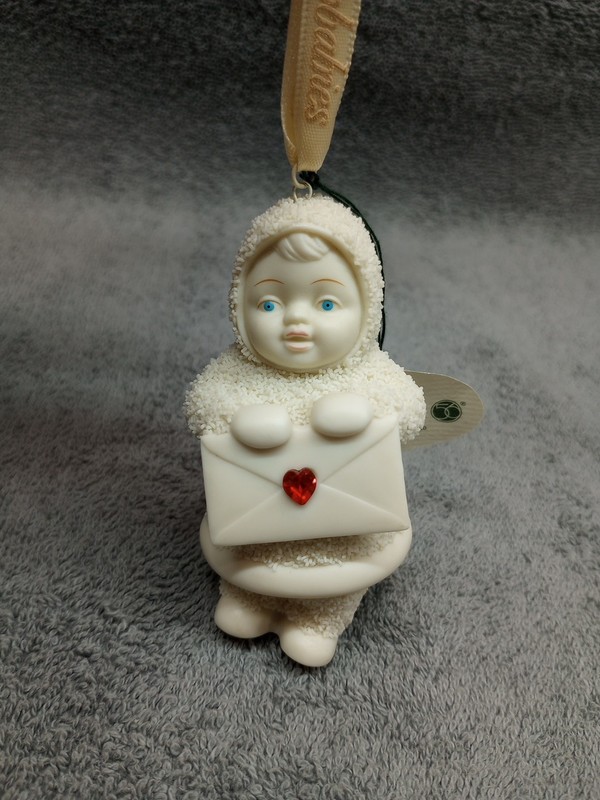 Snowbabies Dept 56 Sealed With A Kiss Figurine 2000