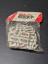 Vintage Wrigleys SPEARMINT Chewing Gum NOS 50 Pcs 