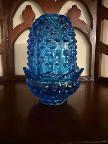 Vintage Fenton Beautiful Colonial Blue Hobnail Glass Fairy Lamp Candle Holder