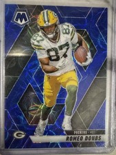 2025 Panini Mosaic - Romeo Doubs #130 Blue Scope Prizm
