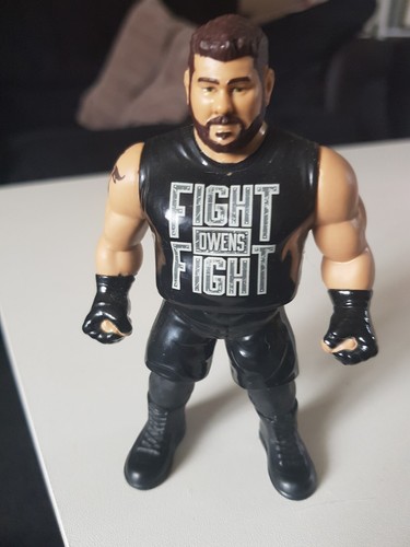 WWE MATTEL RETRO SERIES 1 KEVIN OWENS WRESTLING AC...