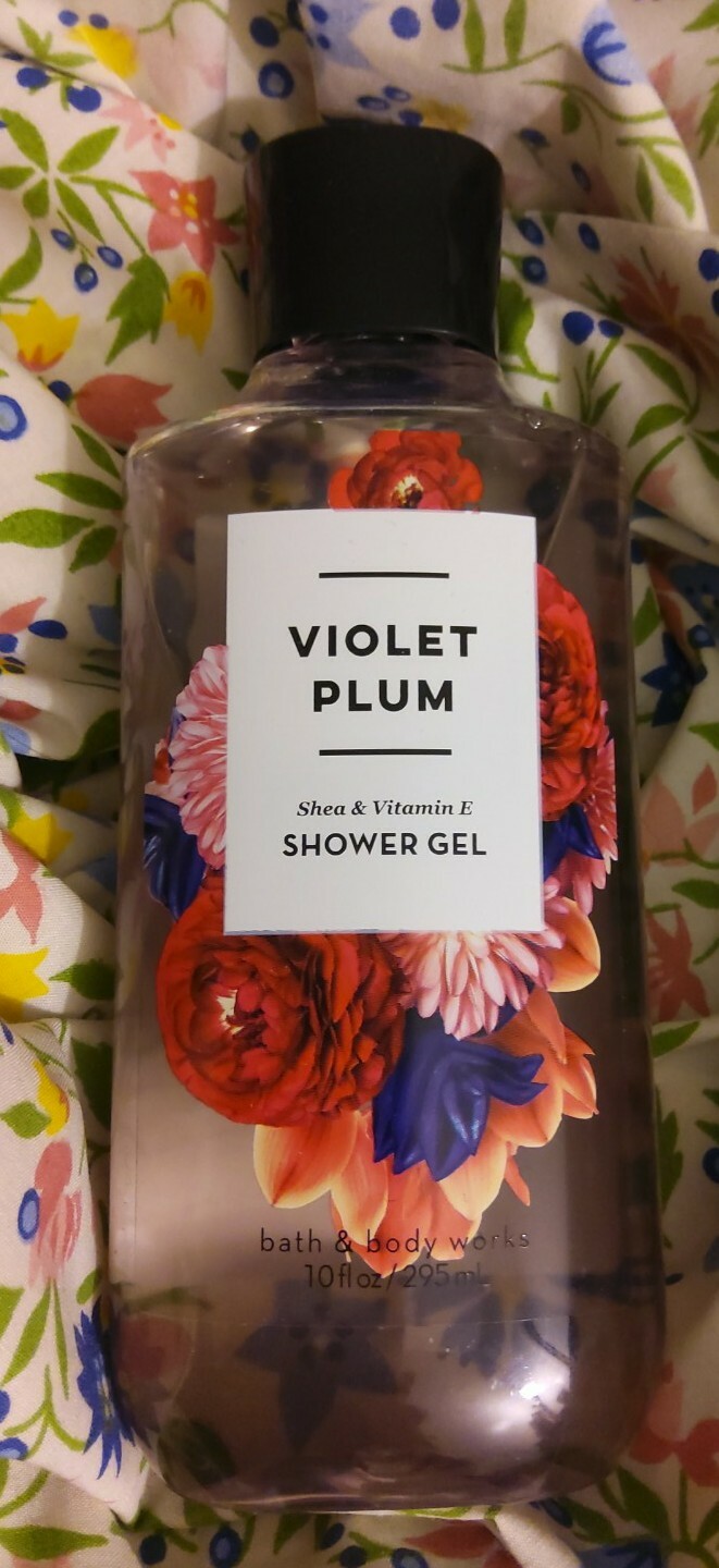 2 Bath Body Works Violet Plum Shower Gel Body Wash 10oz NEW Retired