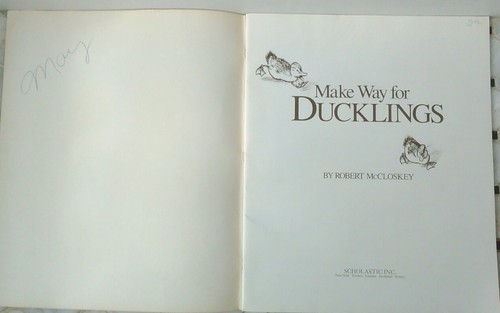 MAKE A WAY FOR DUCKLINGS 1969 PAPERBACK SCHOLASTIC BIG BOOK - Picture 3 of 12
