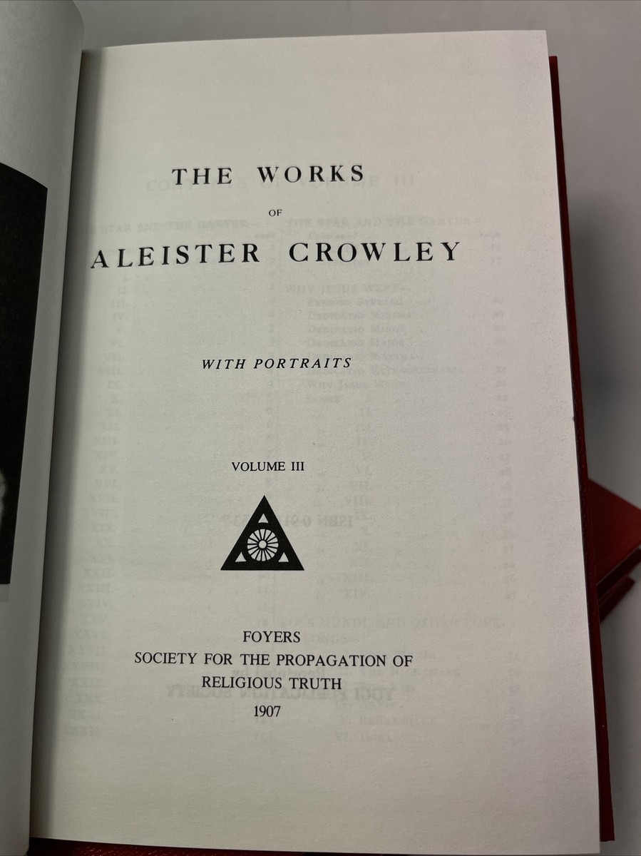 洋書 COLLECTED WORKS of ALEISTER CROWLEY vo3 The Works of Aleister Crowley [Three volumes]: Crowley
