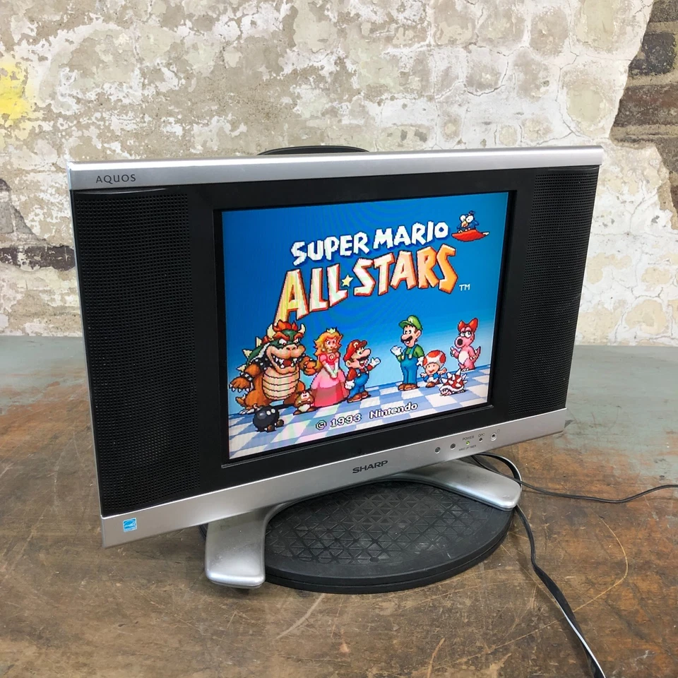 SHARP AQUOS LC-13B8U-S 13" Widescreen LCD TV RGB/S-VIDEO/RCA (RETRO GAMING) - Image 3 of 4