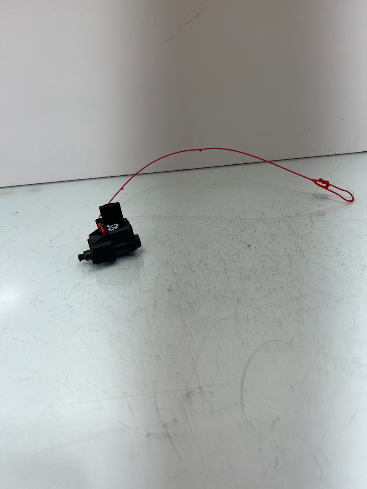 2009 2017 Audi Q5 Fuel Door Switch OEM 8K0862153D eBay