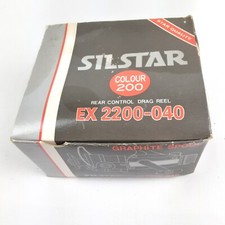 Carrete de grafito Silstar EX 2200-040 de colección relación de engranajes de arrastre trasero 4,6:1 rojo nuevo