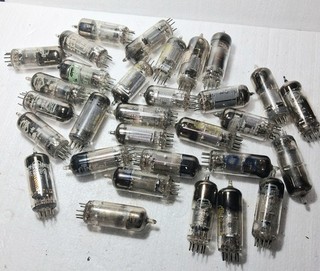 BOX VINTAGE VALVES NEW/USED EF SERIES CHEAP TO SAVE FROM SCRAP