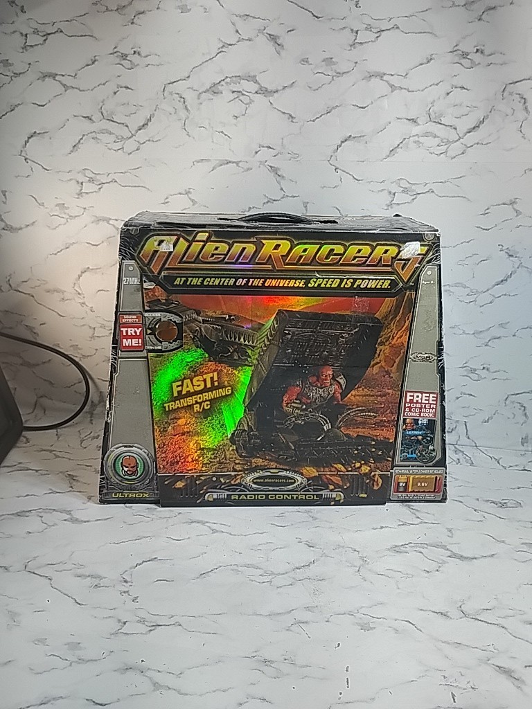 Alien Racers GNARL 2004 Fast Transforming R/C Radio Control BRAND NEW IN BOX
