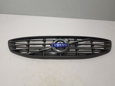 Calandre Volvo S60