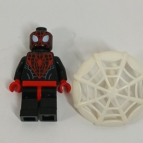 LEGO Marvel Spider Man Miles Morales Minifigure from 2015 set 76036 Red Hands