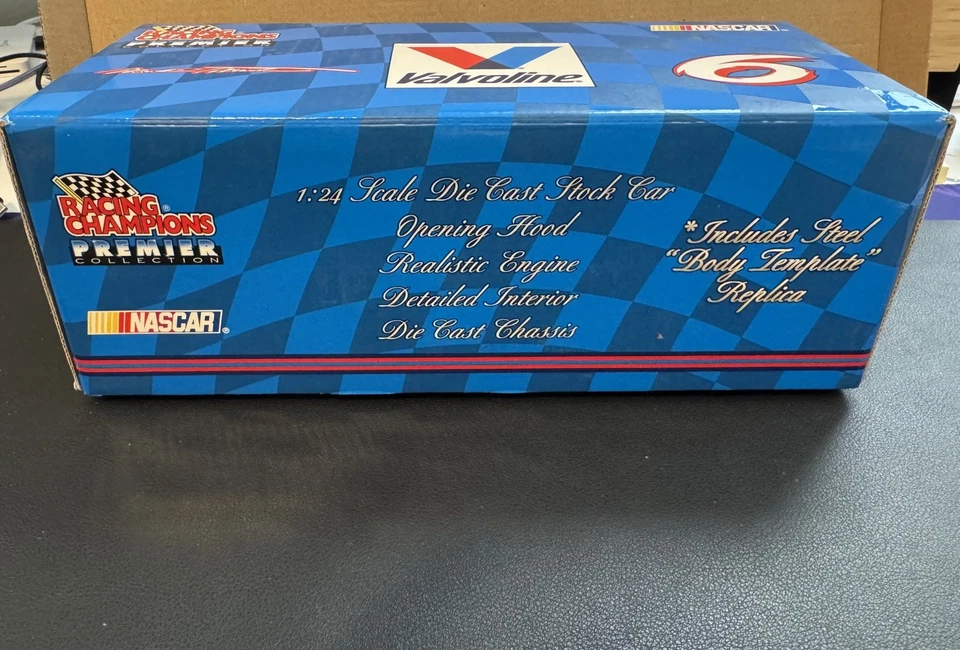 1999 Racing Champions Premier Mark Martin #6 Valvoline Ford 1:24 NASCAR - Image 3 of 4