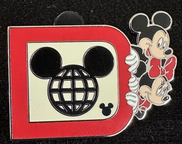 Mickey & Minnie Mouse Hidden Mickey 2025 Chaser D Pin WDW Wave A
