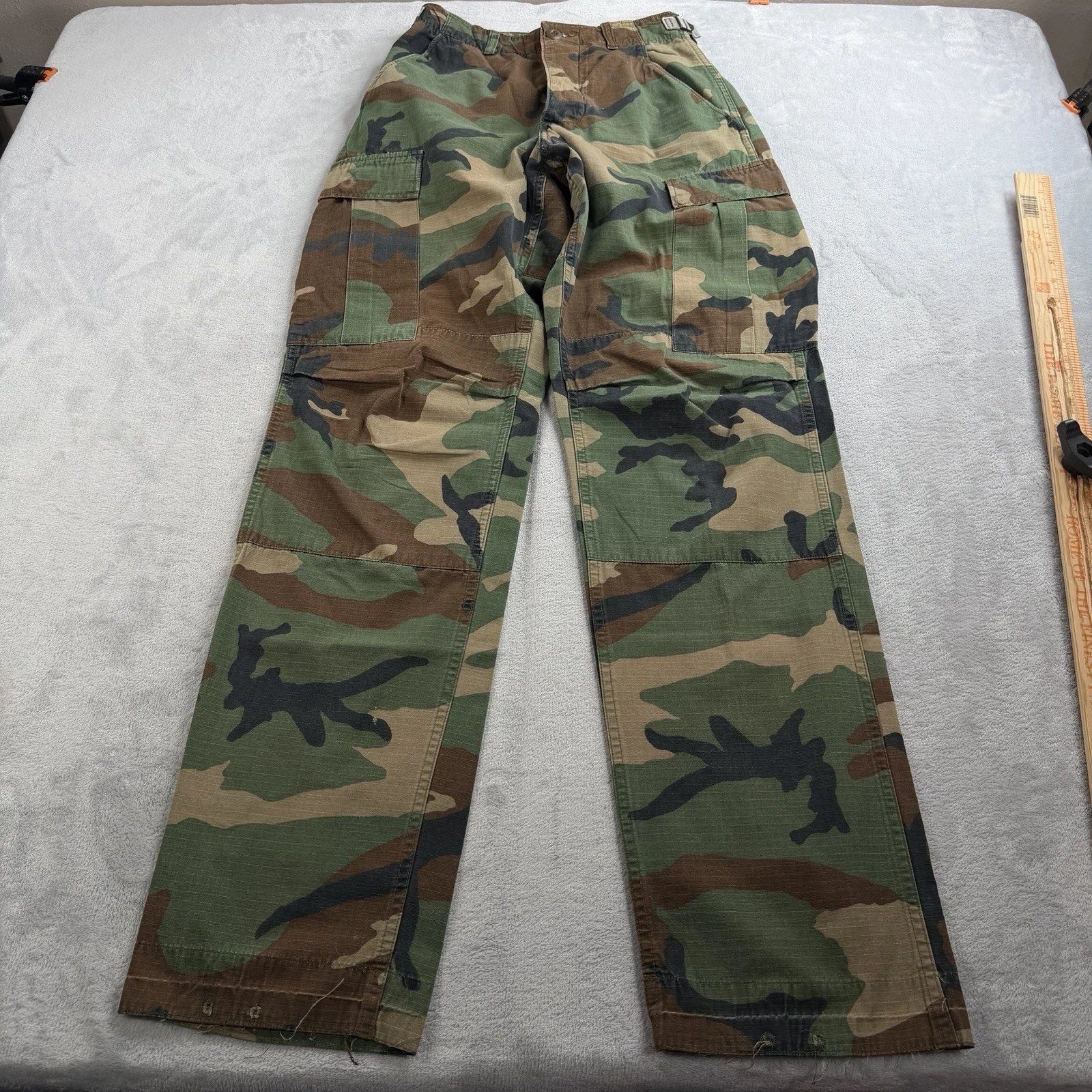 Military M81 Pants Men 27x34 Extra Small Long Woodland Camo BDU Tactical Vintage