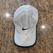 Nike FEATHERLIGHT Dri-Fit Hat Cap White Unisex Adult. Pre-owned Condition