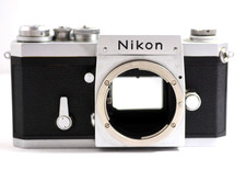 VINTAGE NIKON F SLR CAMERA BODY WITH FOCUSING SCREEN 6882475