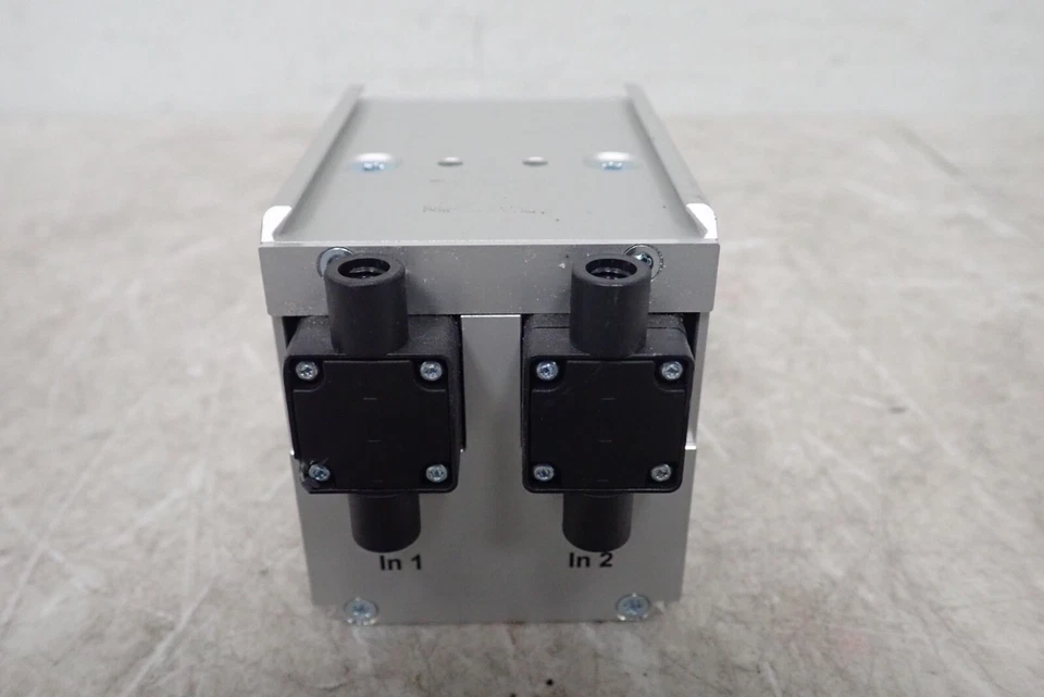 Насос системы CTC PAL LC/MS PAL3-LCMS-PumpMod с разъемами шины PAL - Изображение 3 из 4