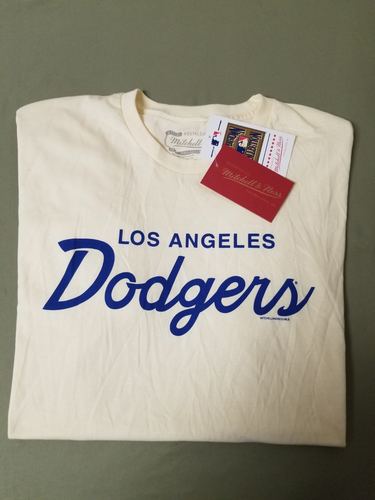 New Mitchell & Ness Mens MLB Los Angeles Dodgers Vintage Script T-Shirt.