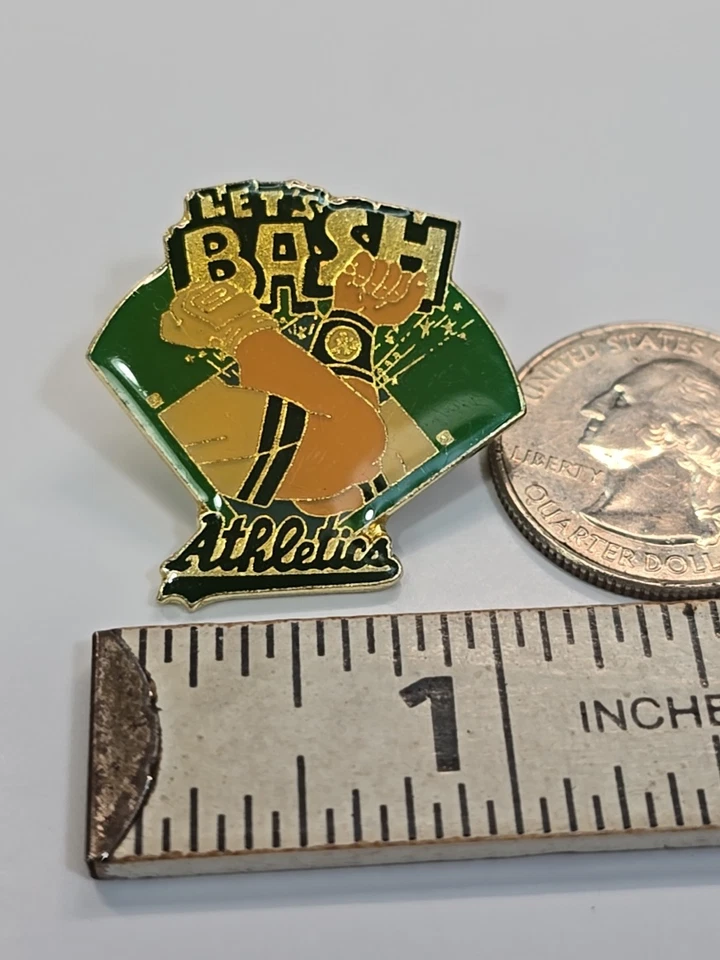 Let's Bash Oakland Athletics Lapel Pin Jose Canseco & Mark McGwire Home Runs - Image 3 of 4
