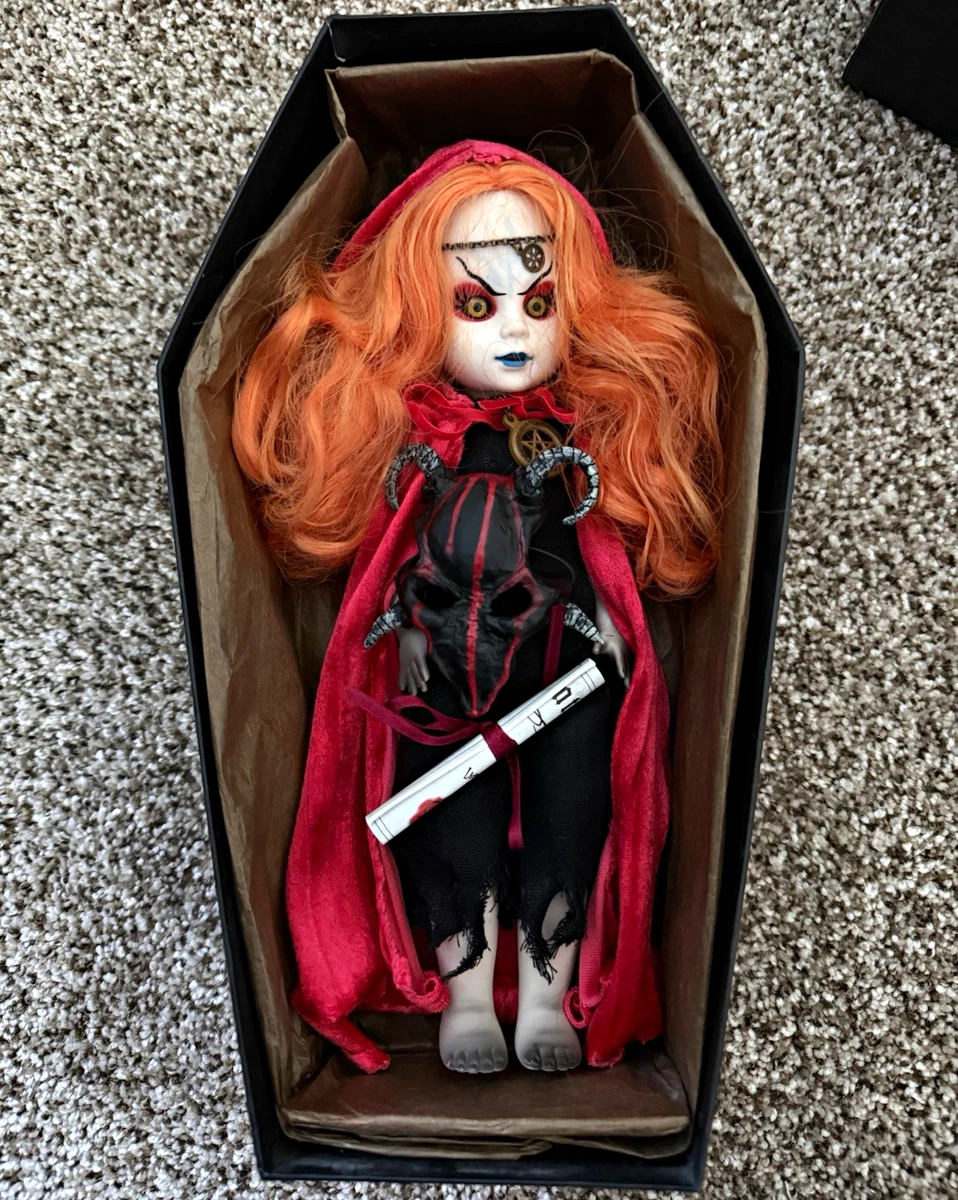 Las mejores ofertas en Living DEAD DOLLS Sybil | eBay