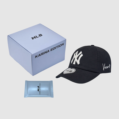 【新品】カリナ X MLBシグネチャーアンストラクチャーボールキャップblack MLB x Karina Unstructured Ball Cap Black / Includes Photocard